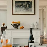 Of The Port Apartment *