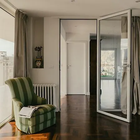Of The Port Apartment *